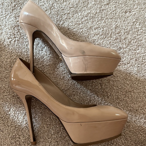 Sergio Rossi heels in size 38. Beige - Picture 7 of 8